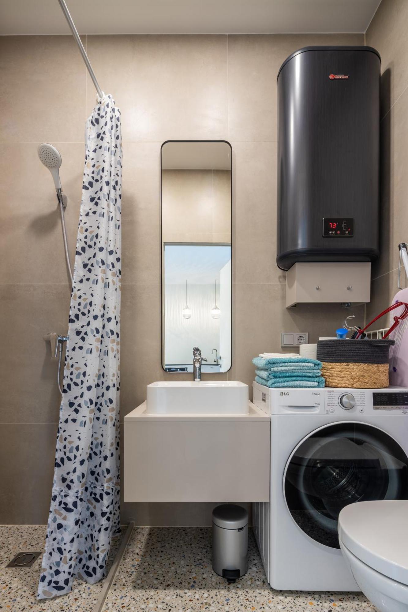 Green House Downtown Apartments With Private Free Parking And Bike Storage Klaipeda Bagian luar foto